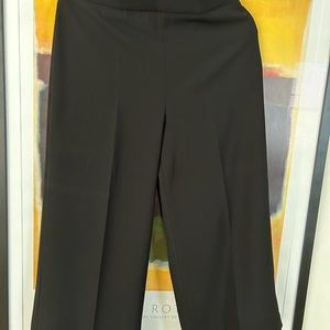 Zara Womenswear cropped trousers